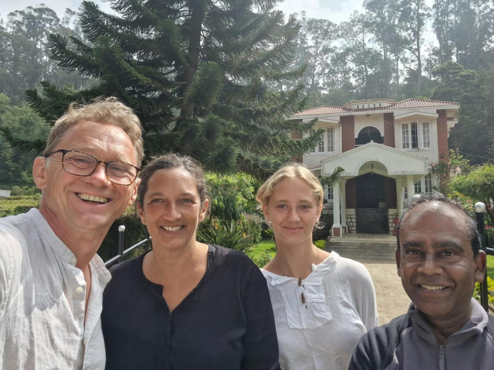 Narmada Holiday Home Ooty Esterno foto