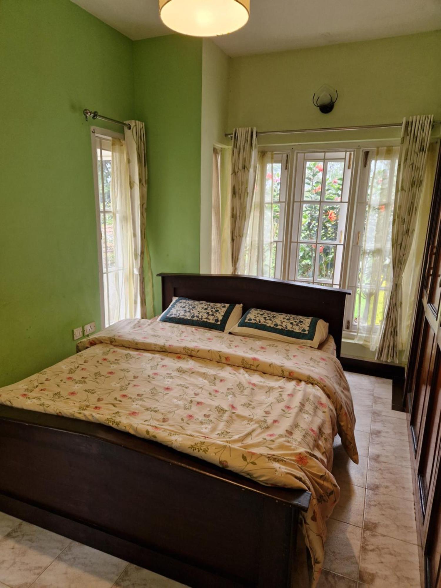 Narmada Holiday Home Ooty Esterno foto